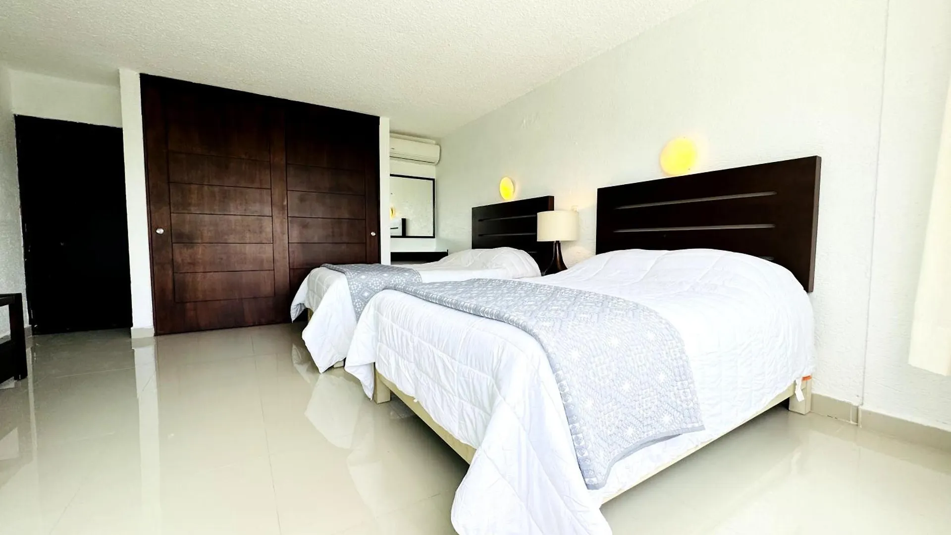 Apartment Amplio Condo Con Acceso A Playa - 6 Px Cancun